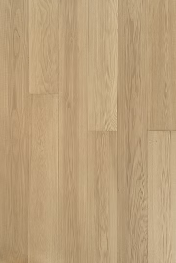 Red Oak engineered flooring – Perennial – close-up texture, smooth grain and subtle natural variation